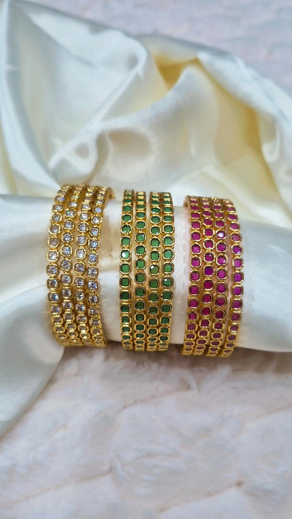 Emerald Green Square Stone Bangles - Set of 4
