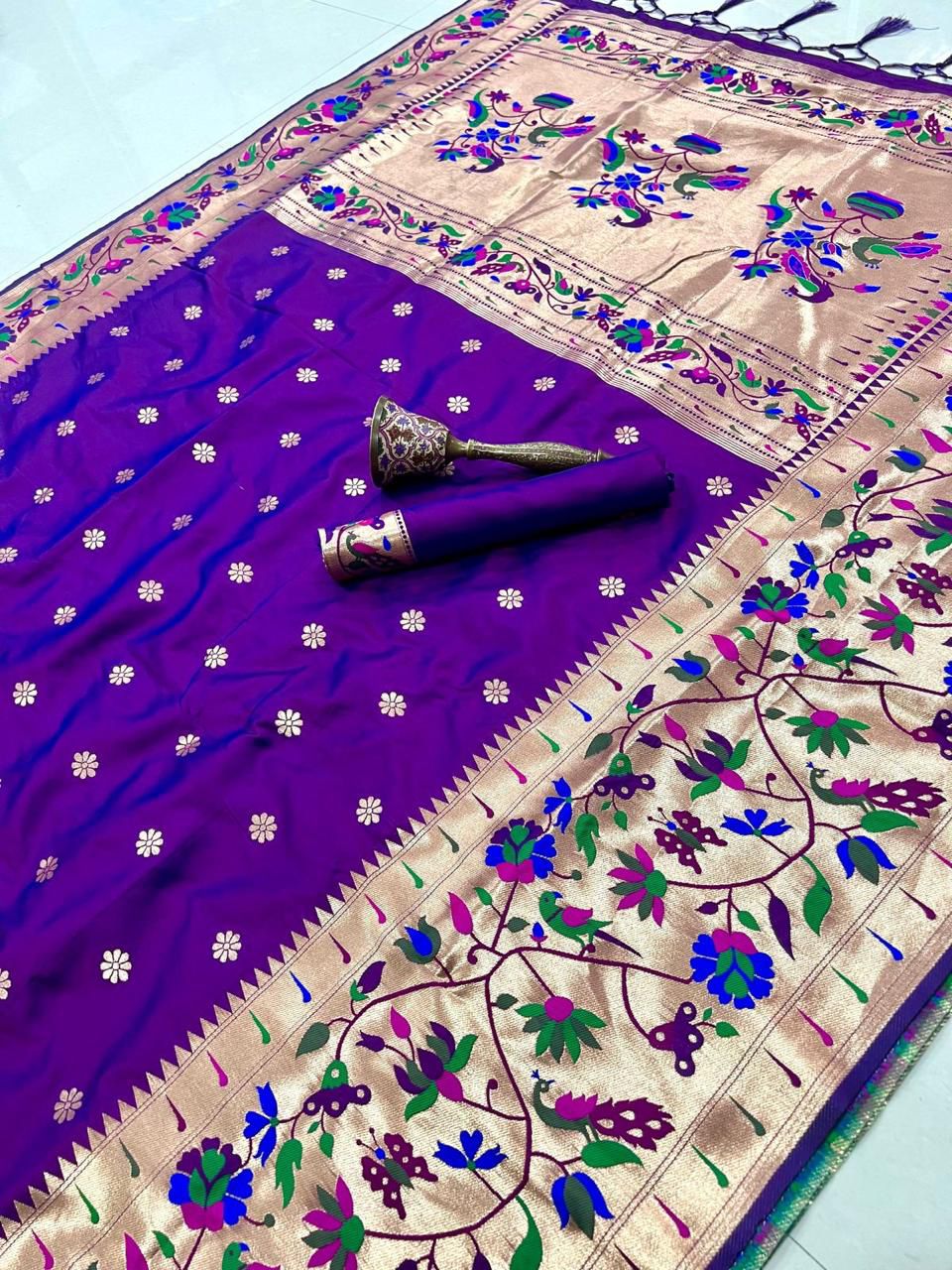 Semi Kanjivaram Paithani Saree