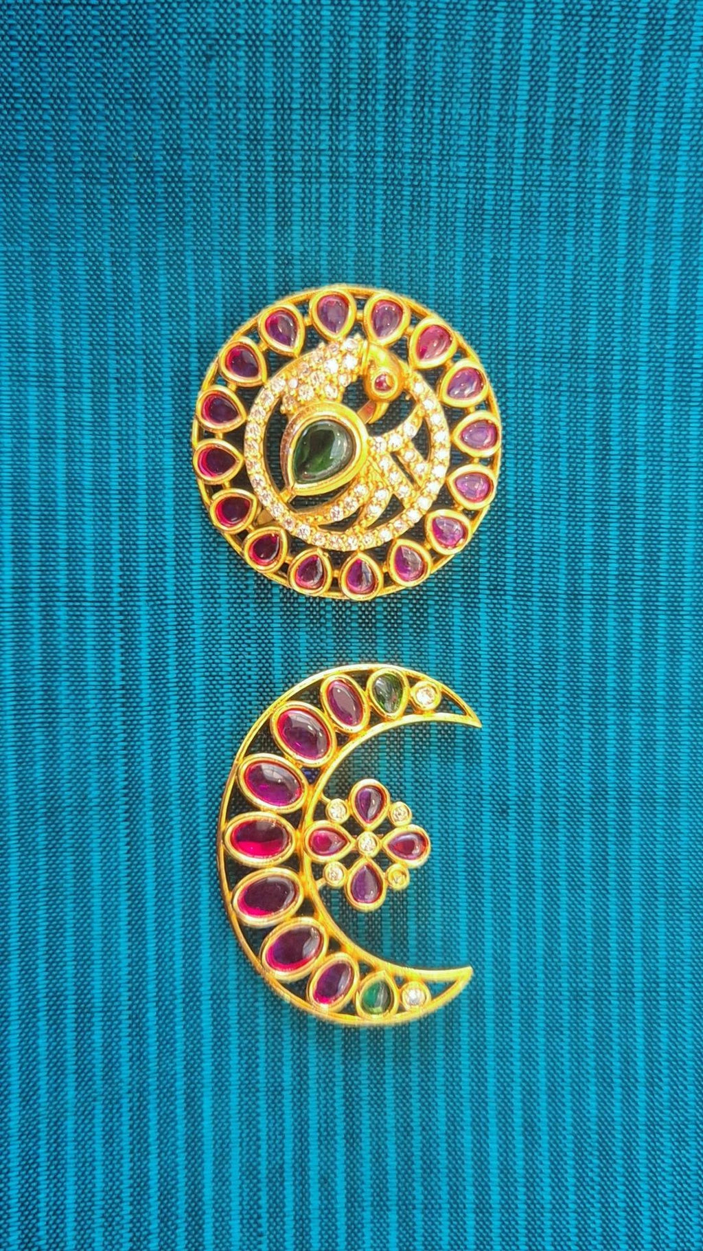 Peacock Disc & Crescent Moon Brooch Set – Temple Jewellery