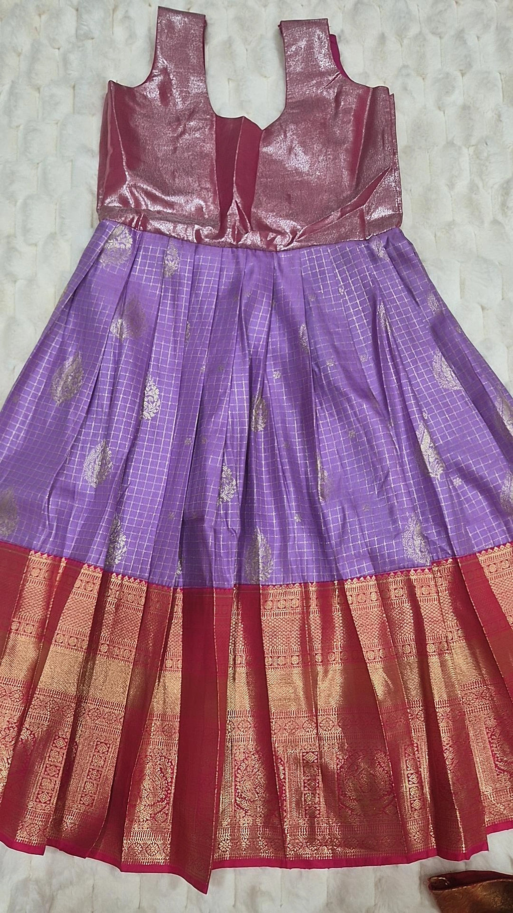 Kids Pattu Lehenga Lavender Pink – skirt front view