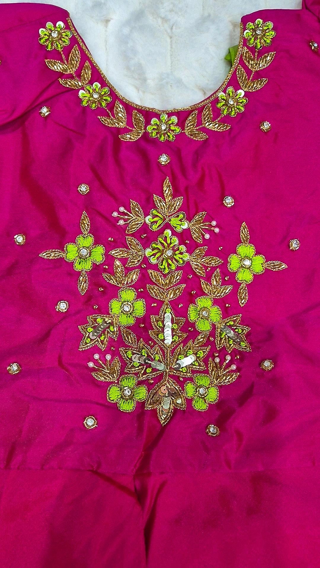 Kids Pattu Lehenga Parrot Green – blouse embroidery detail