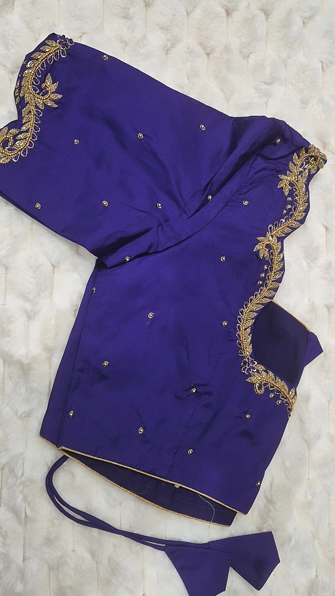 Royal navy gold leaf vine saree blouse - showing gold leaf and feather vine embroidery on neckline and sleeves