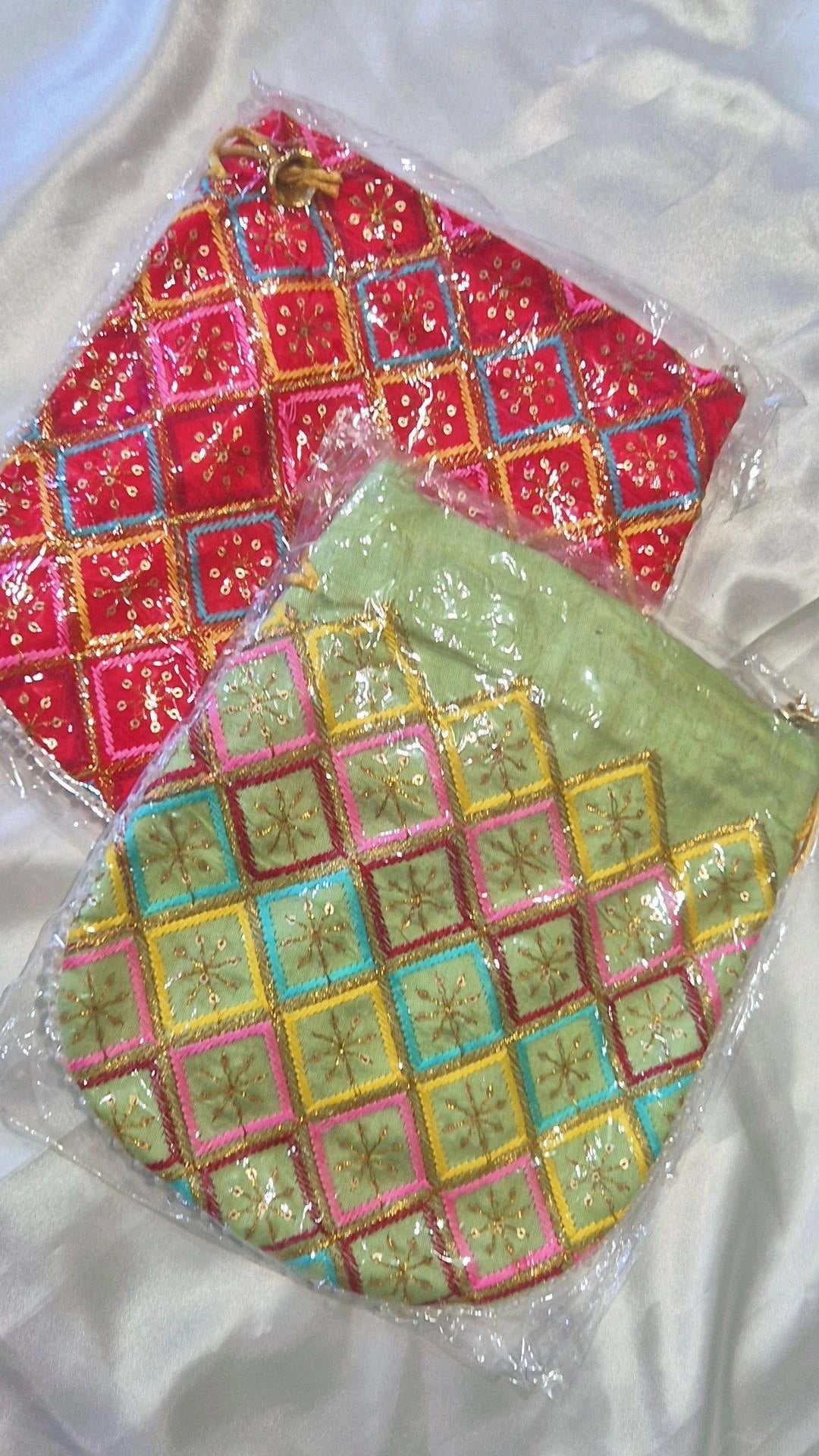 Diamond Check Embroidered Potli Bag - Red & Green