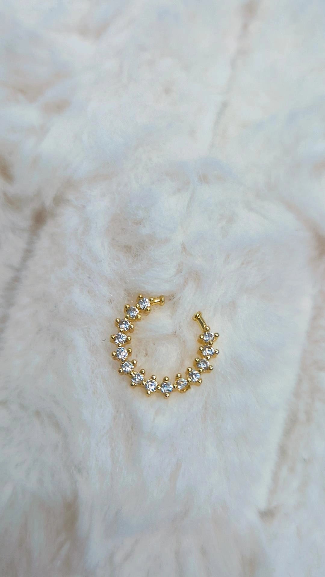 CZ Solitaire Open Hoop Nose Pin