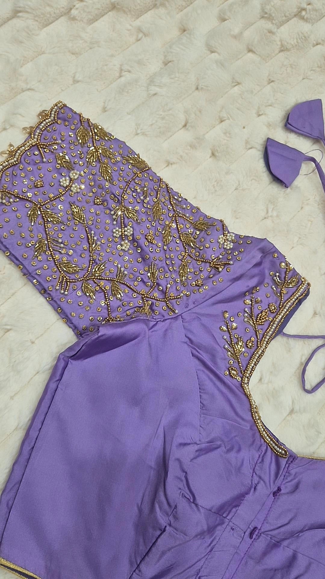 Lavender Boutique Stitched Pearl Sequin Floral Vine Maggam Work Saree Blouse - Sleeve Detail