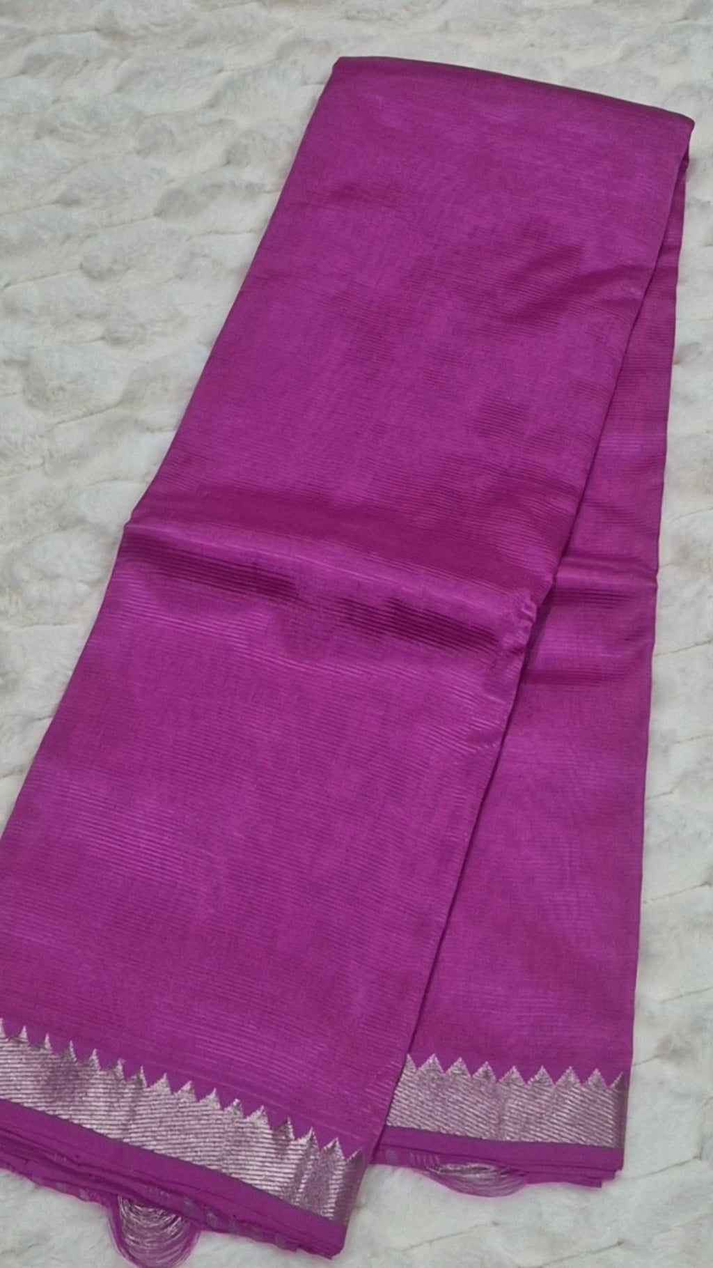 Magenta Mangalagiri Pattu Saree
