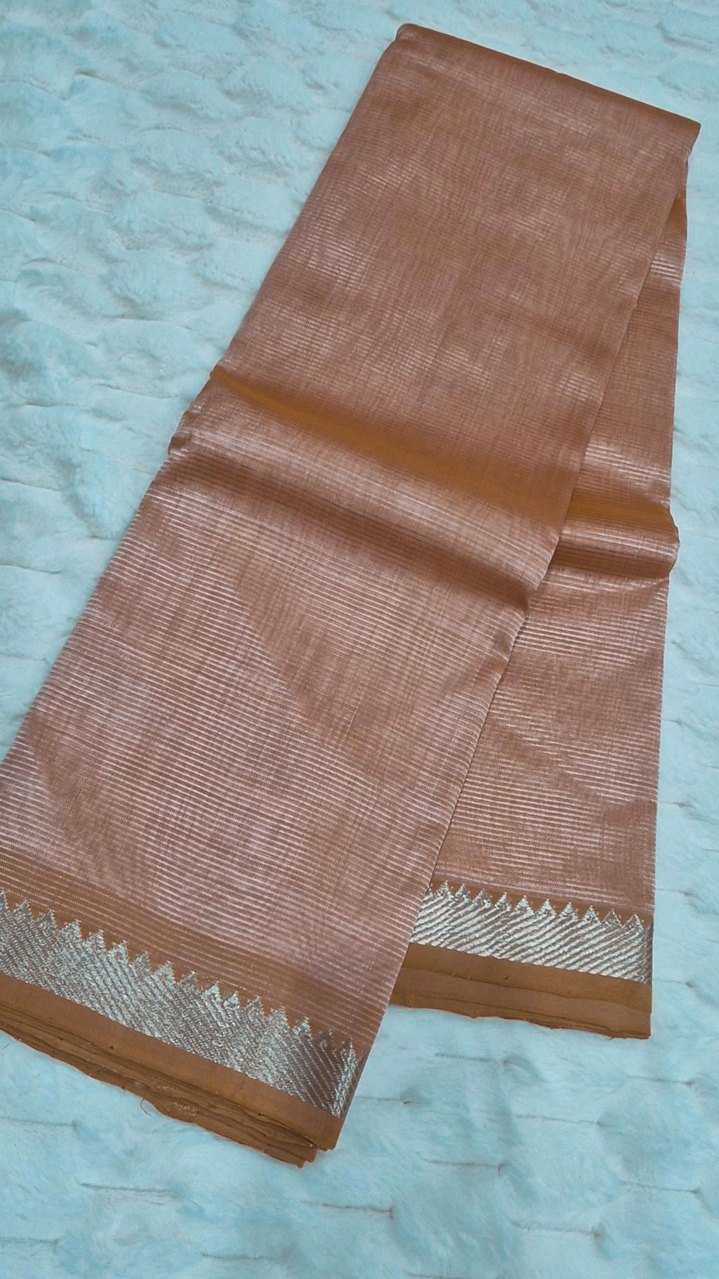 Peach Mangalagiri Pattu handloom saree pallu and woven border detail