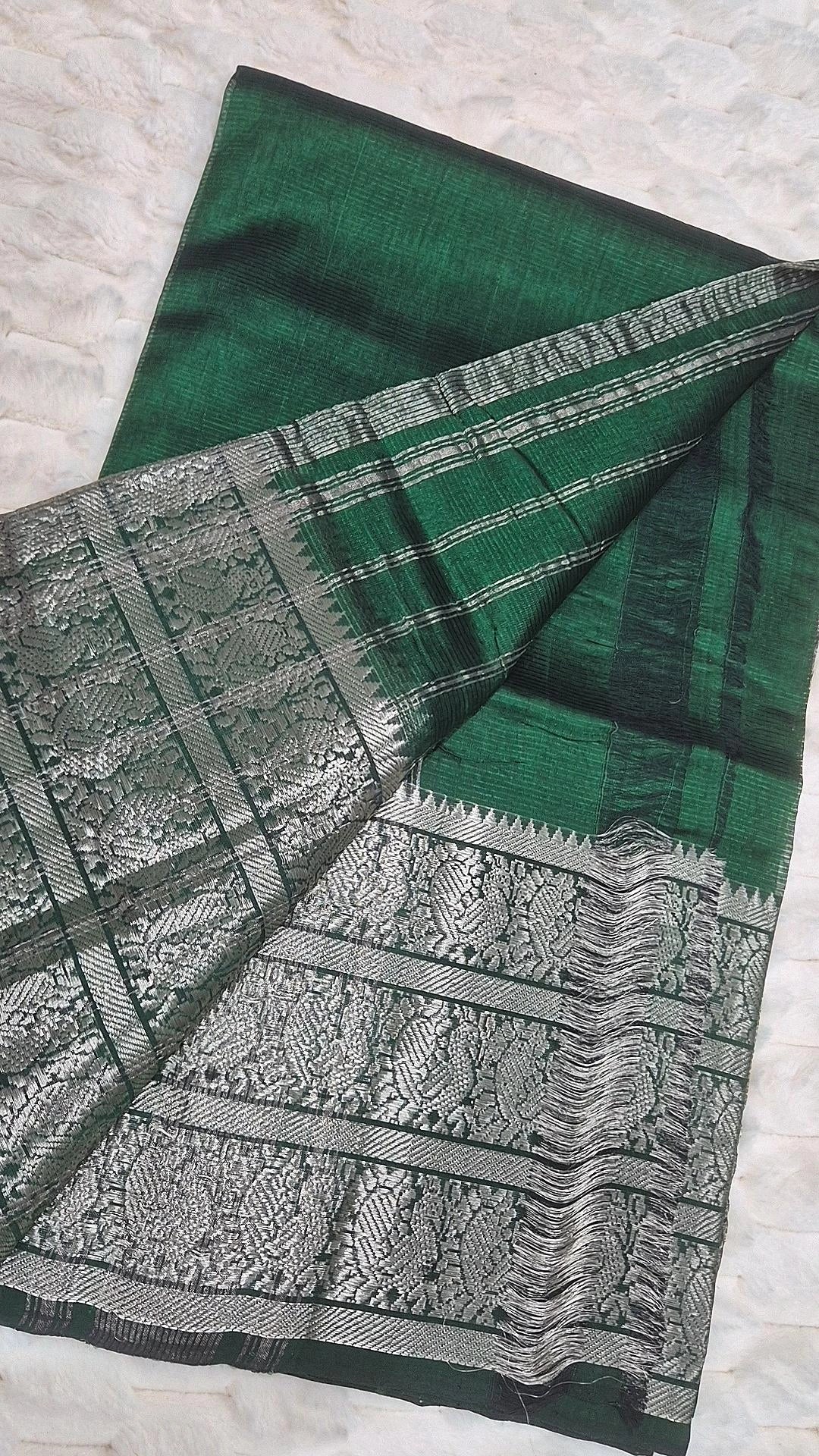 Emerald Green Mangalagiri Pattu Handloom Saree
