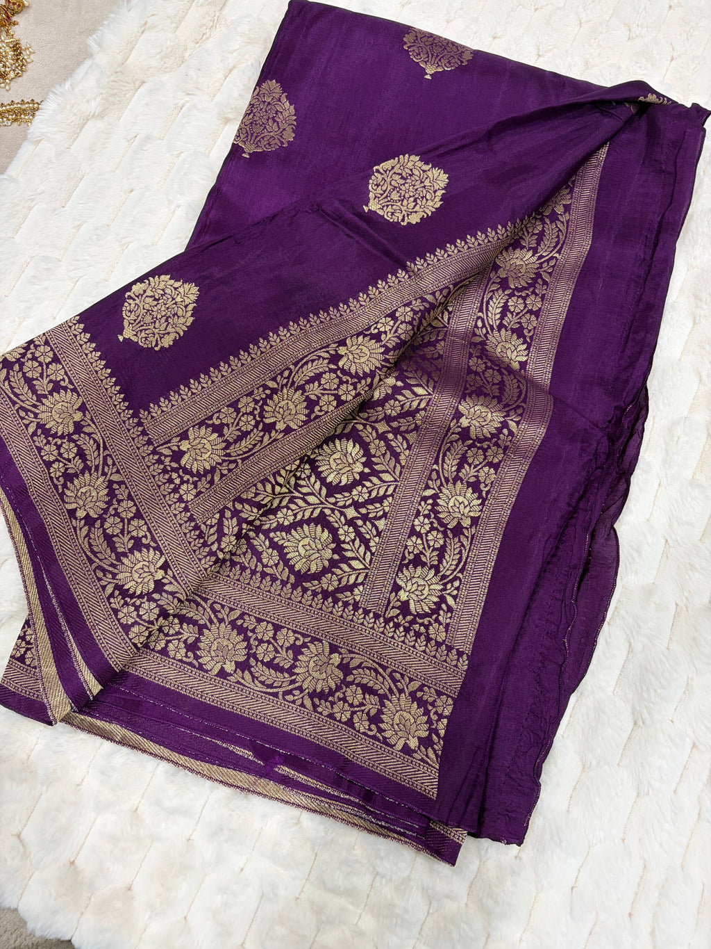 Purple Crape Banarasi Saree - Folded view with pallu and border detail