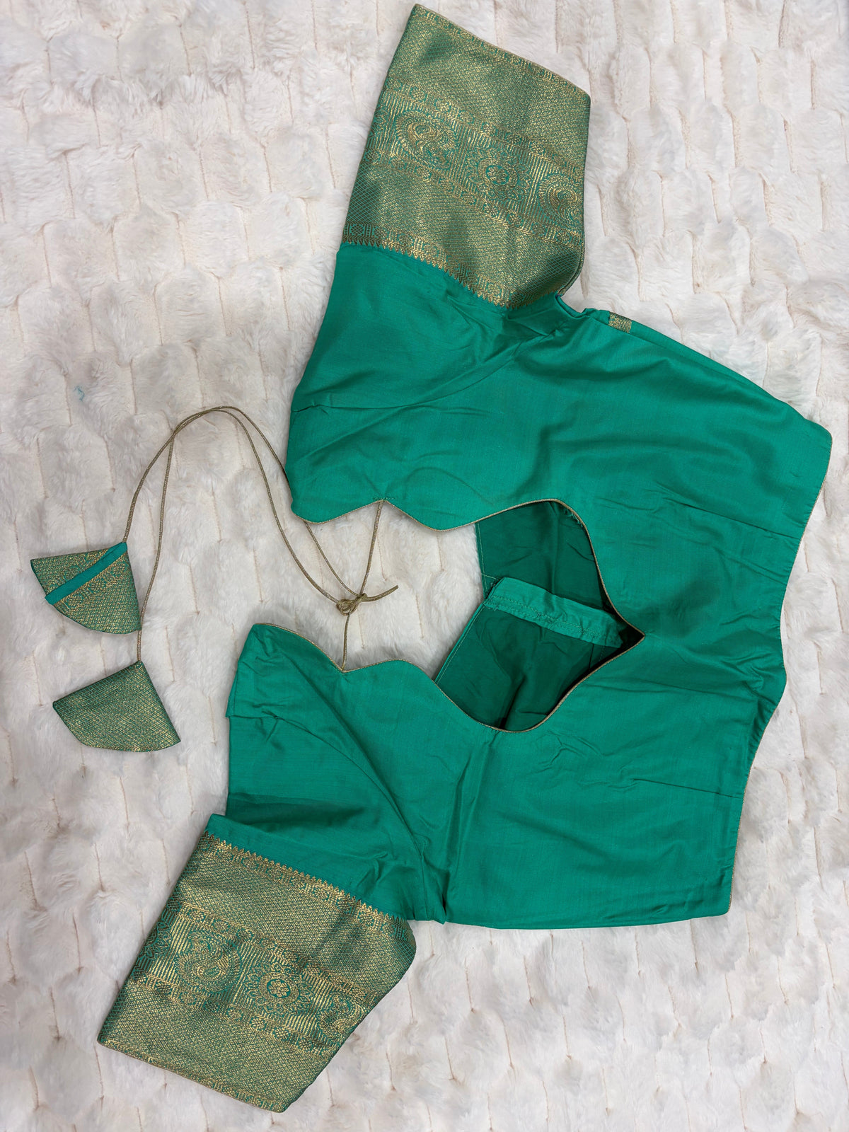 Magenta & Teal Kanjivaram Silk Saree - Teal blouse front view