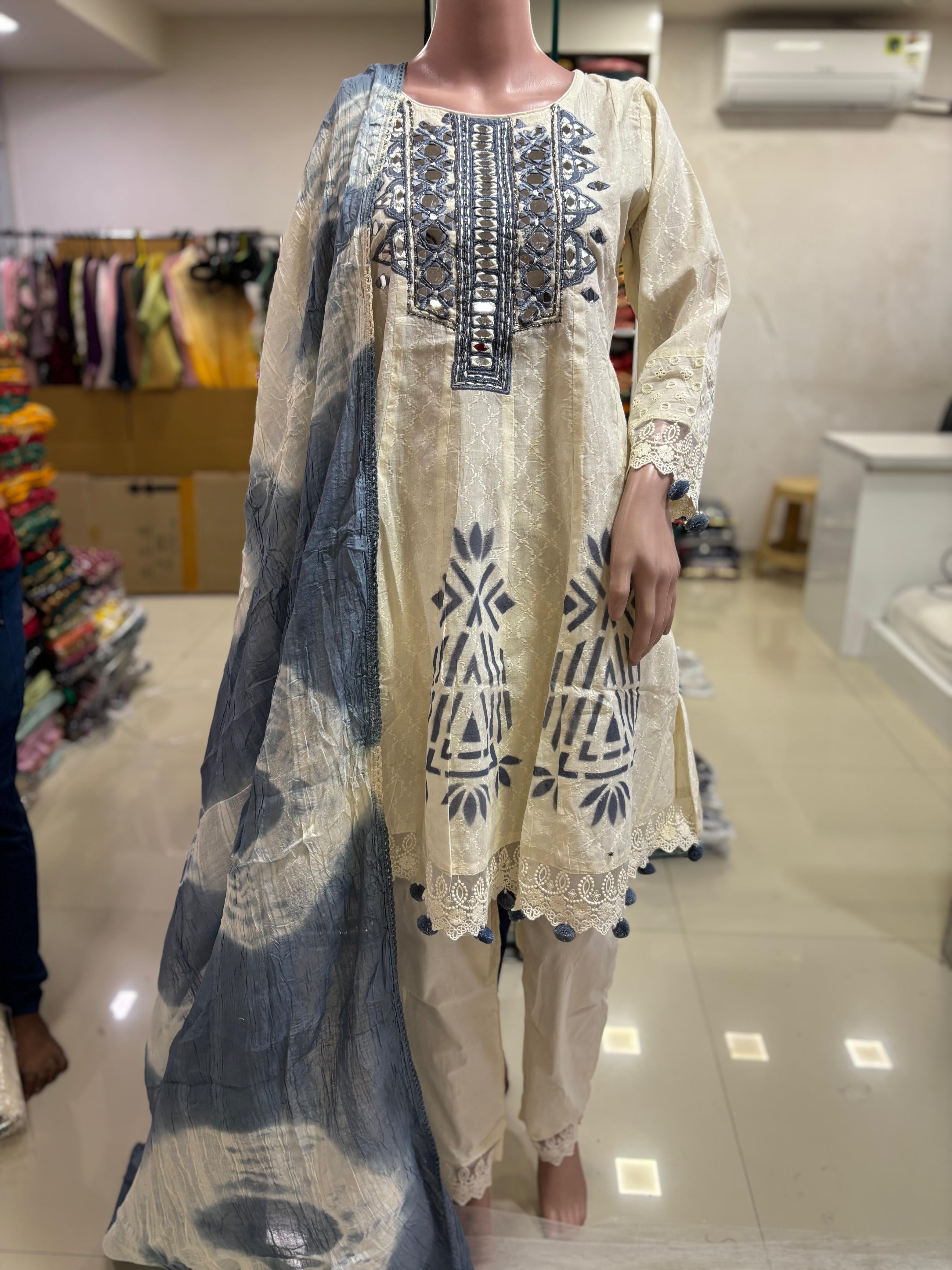 Kurti Set