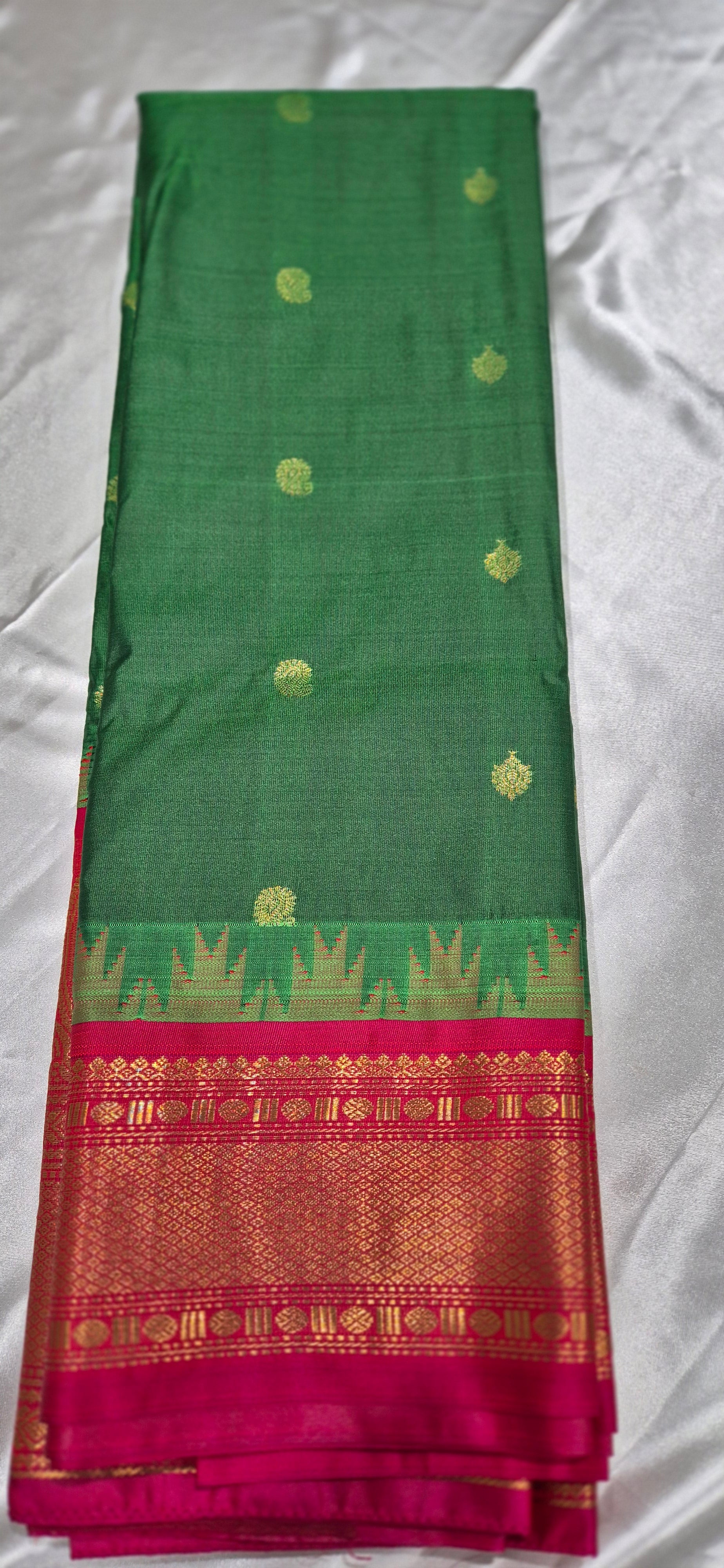 Gadwal Pattu Saree