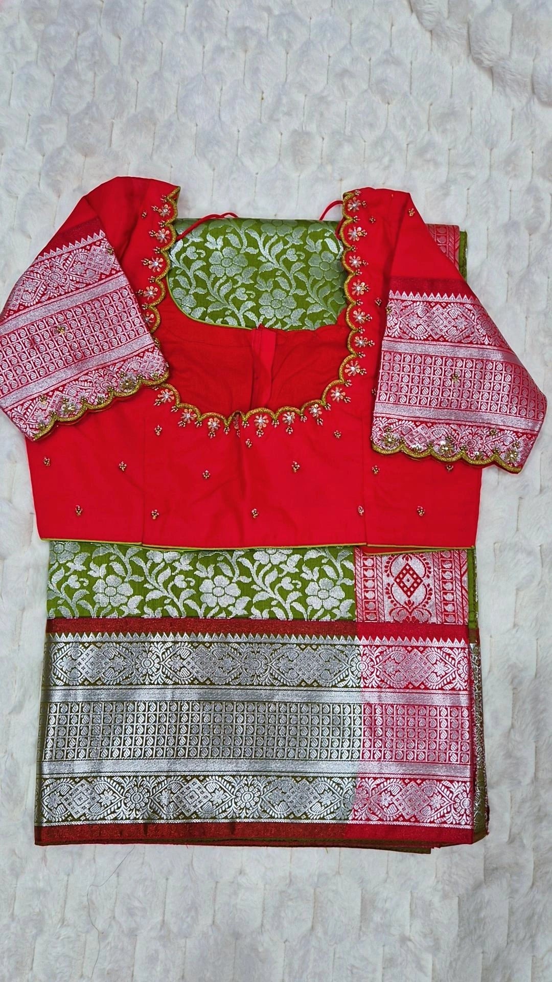 Semi Kanchi Pattu with Maggam Work Blouse