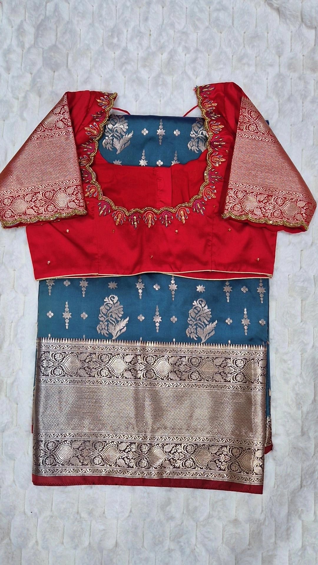 Semi Kanchi Pattu with Maggam Work Blouse