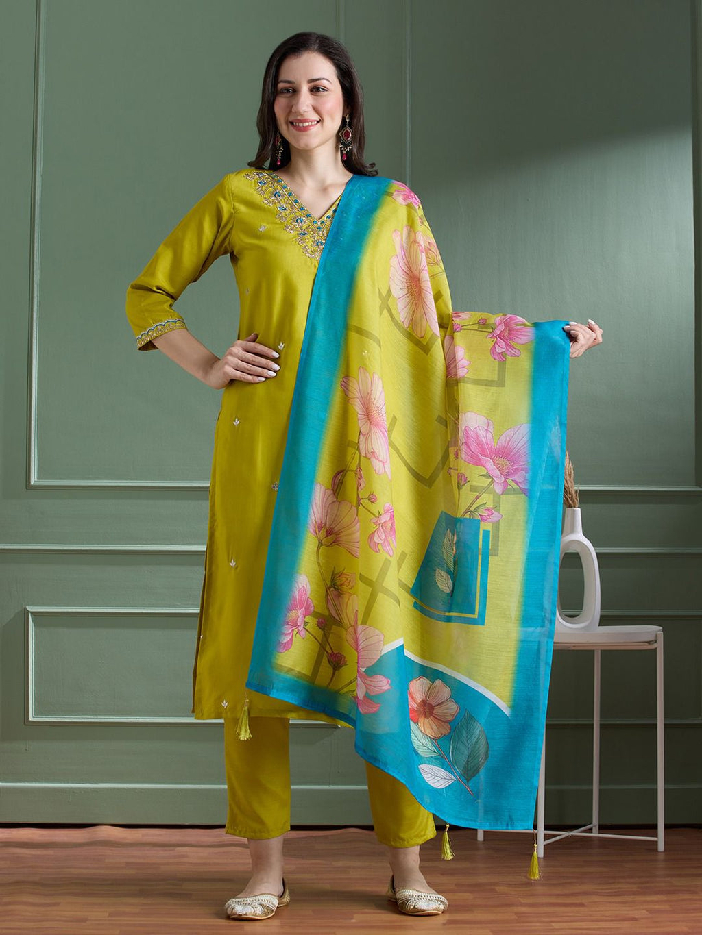 Kurti Set