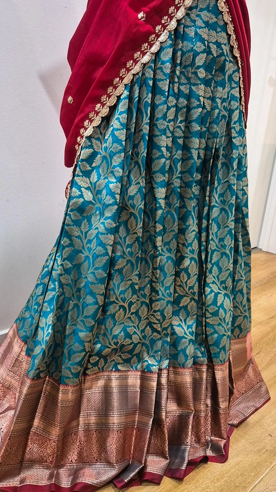 Pattu Lehenga