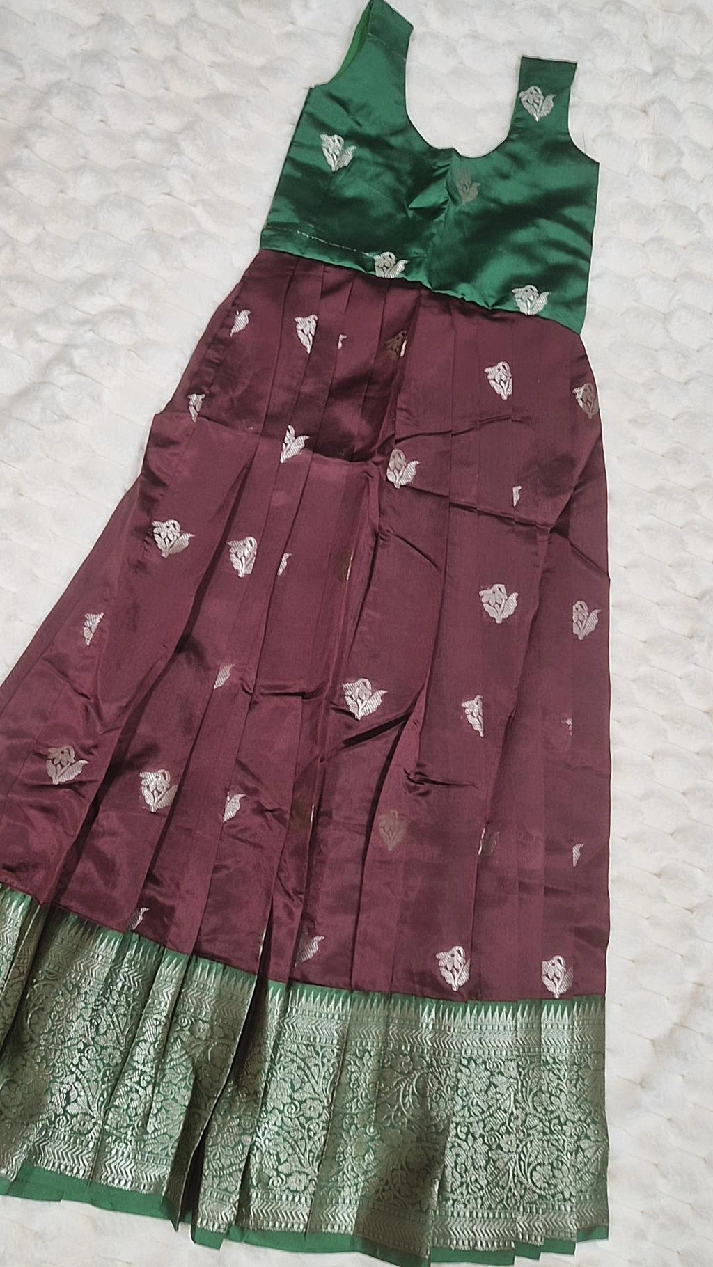 Kids Pattu Pavada – Maroon & Green (10–12 Years)