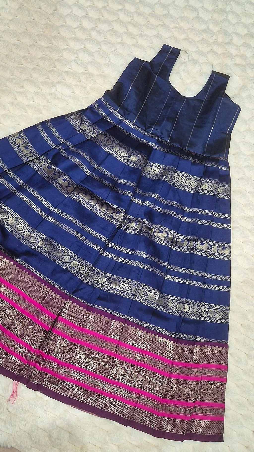Kids Pattu Pavada – Navy & Pink (10–12 Years)