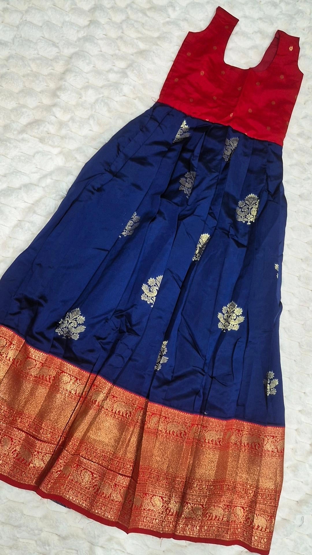 Kids Pattu Pavada – Navy & Red (10–12 Years)