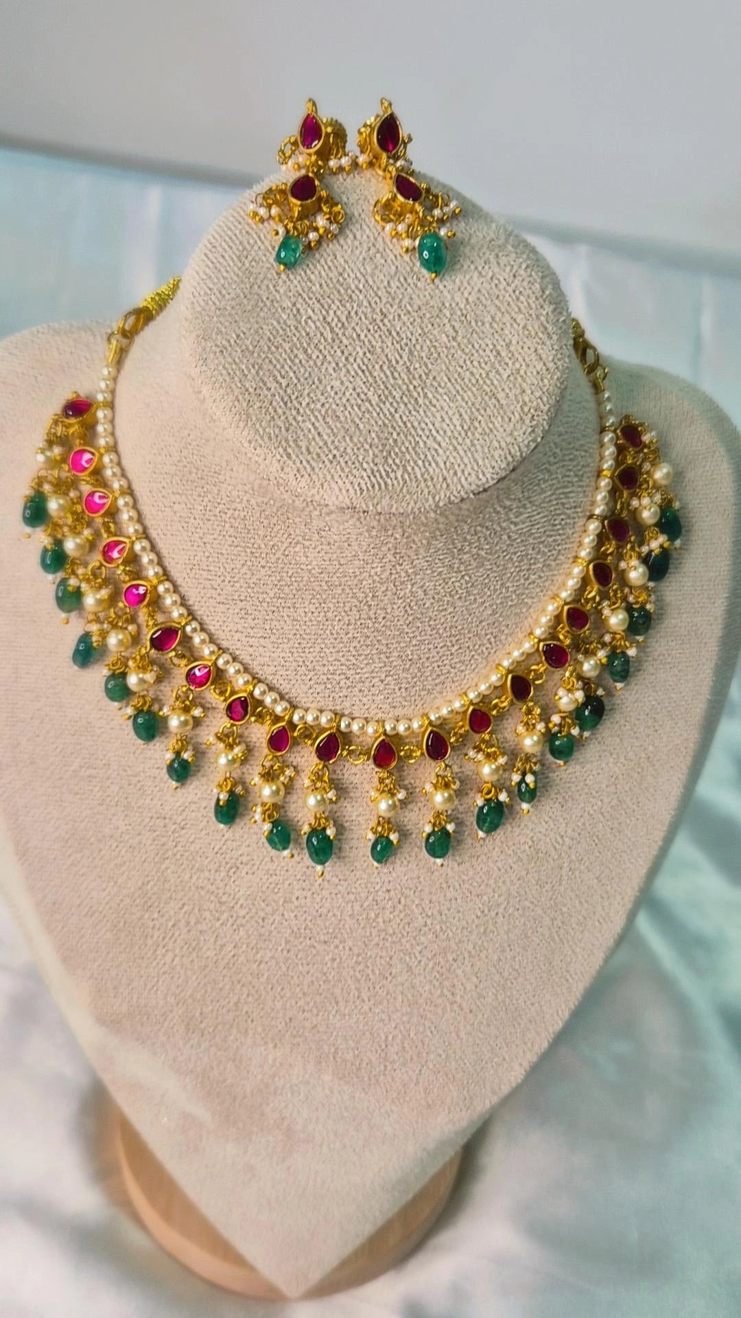 Jadau Kundan Ruby Emerald Pearl Choker